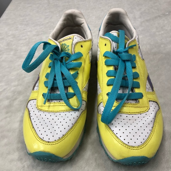 Vintage Reebok Classics yellow and purple size 8 1/2 - Picture 2 of 14